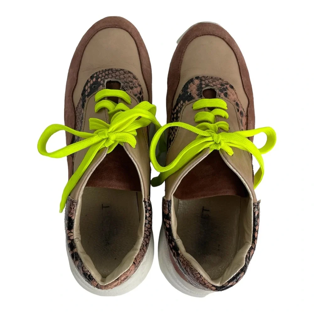 Twin-Set Milano (Italy) Leather Snake Platform Sneakers‎ Size 40 (US 9)